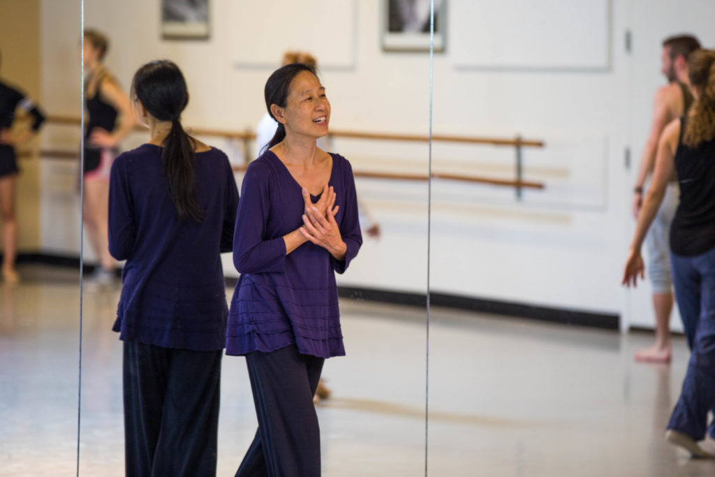 Sandra Chinn leads a ballet class