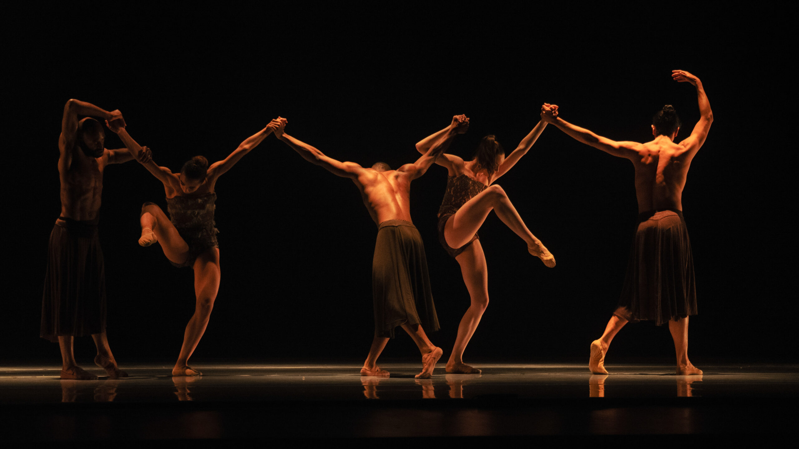 Alonzo King LINES Ballet company dancers performing in "Deep River"