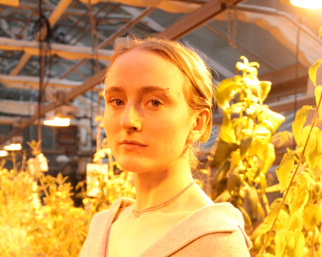 Alice Svetic's headshot